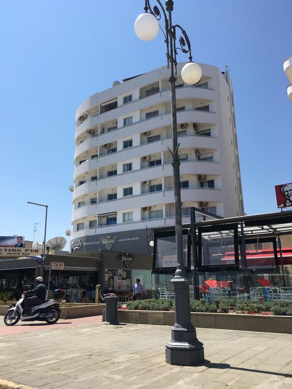 Alex Beach Apartment 51 Larnaca Exterior photo